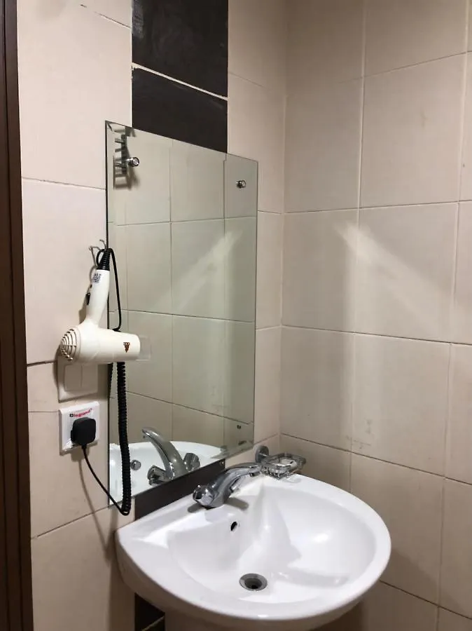 مكة فندق حسين بياري 3*,