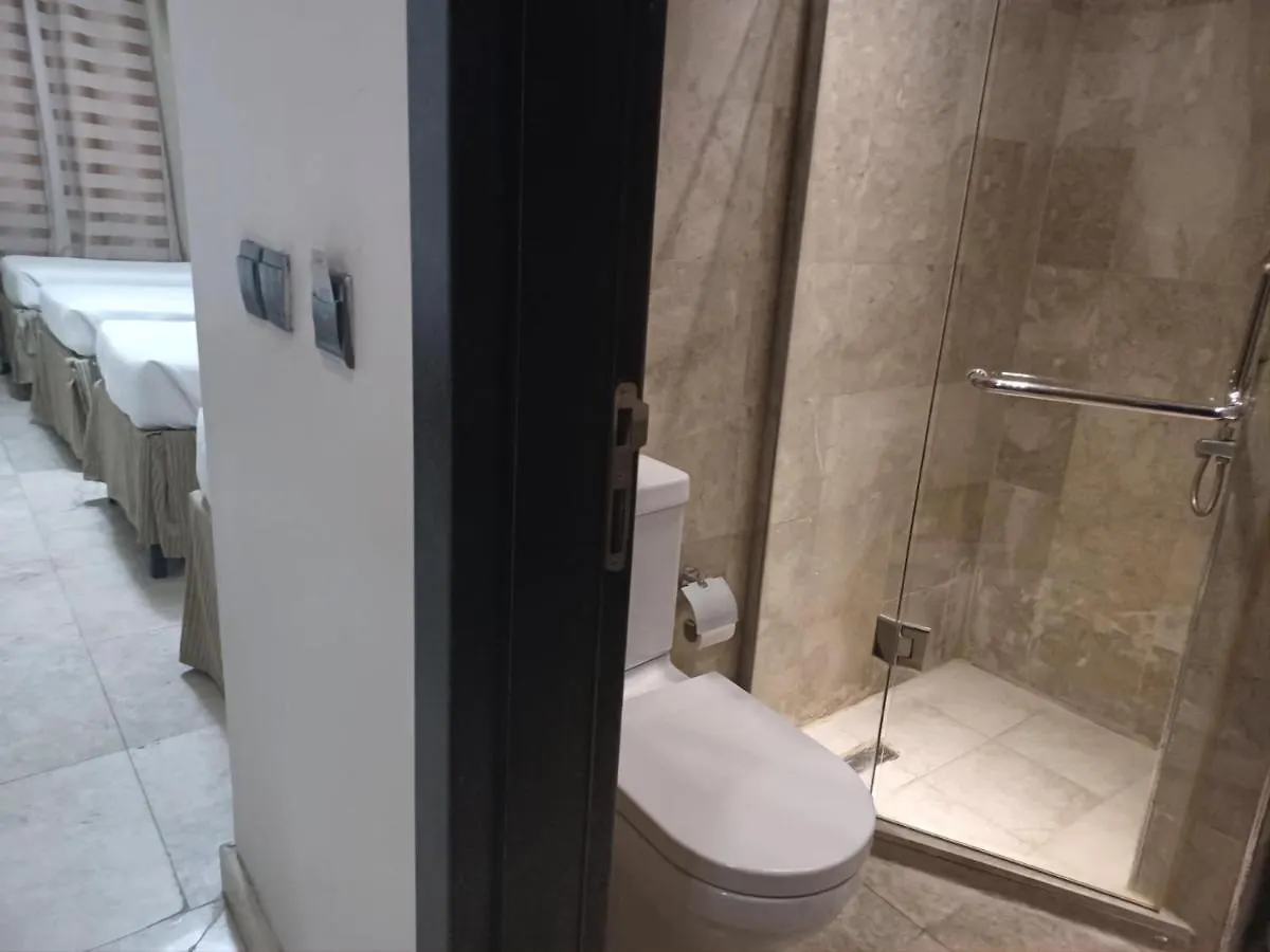 Hotel فندق حسين بياري Mecca