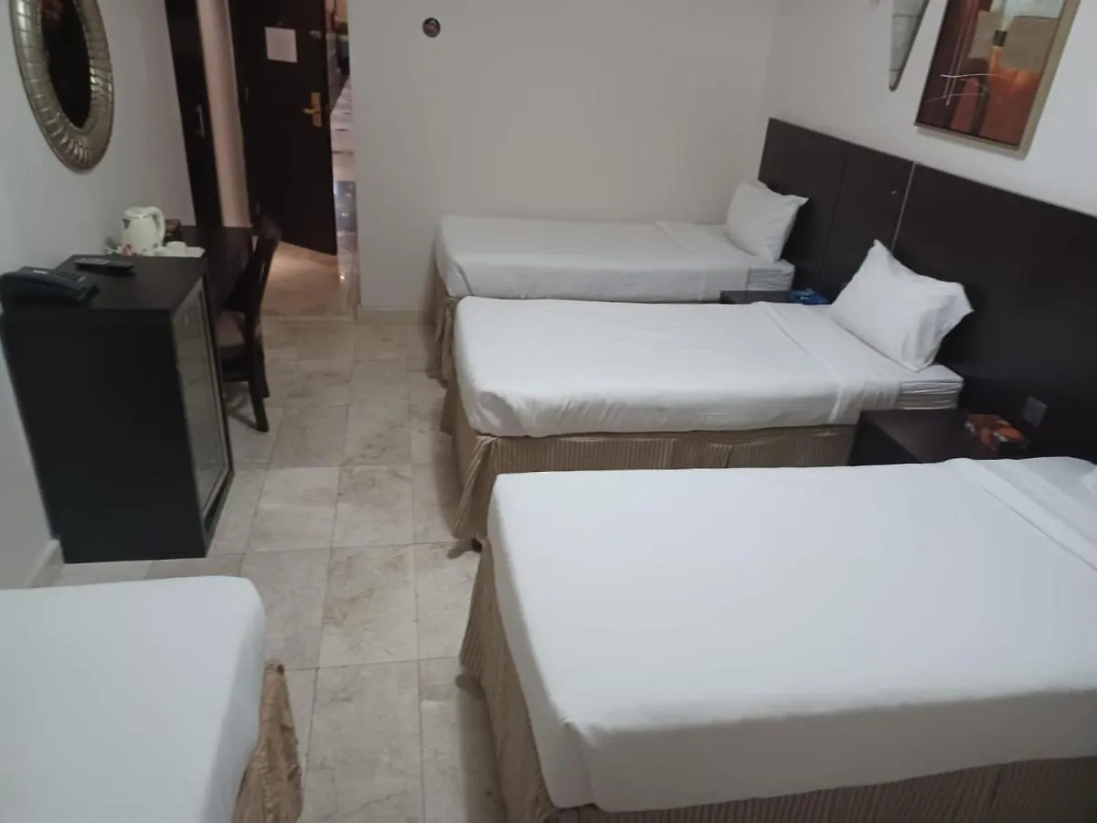 فندق حسين بياري Mecca