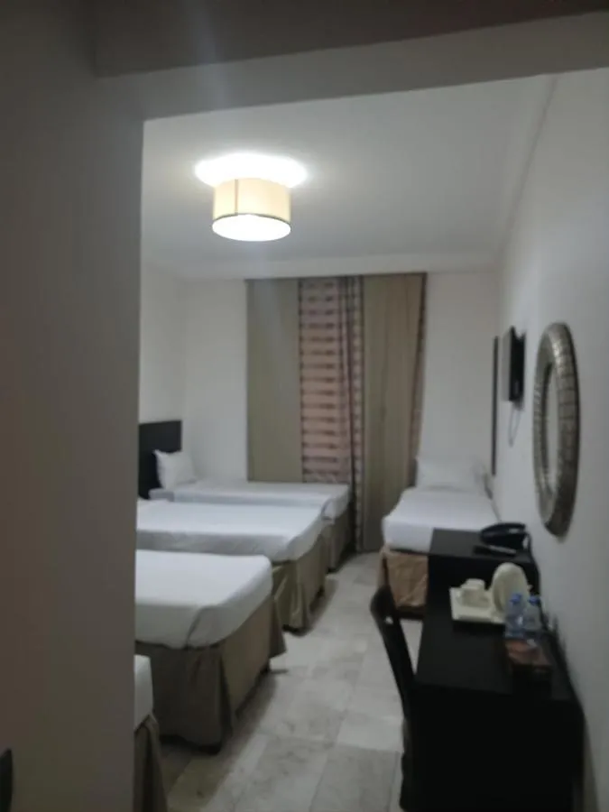 فندق حسين بياري Mecca Hotel